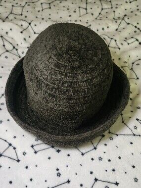 Textured Knit Bucket Hat in Dark Forest Green